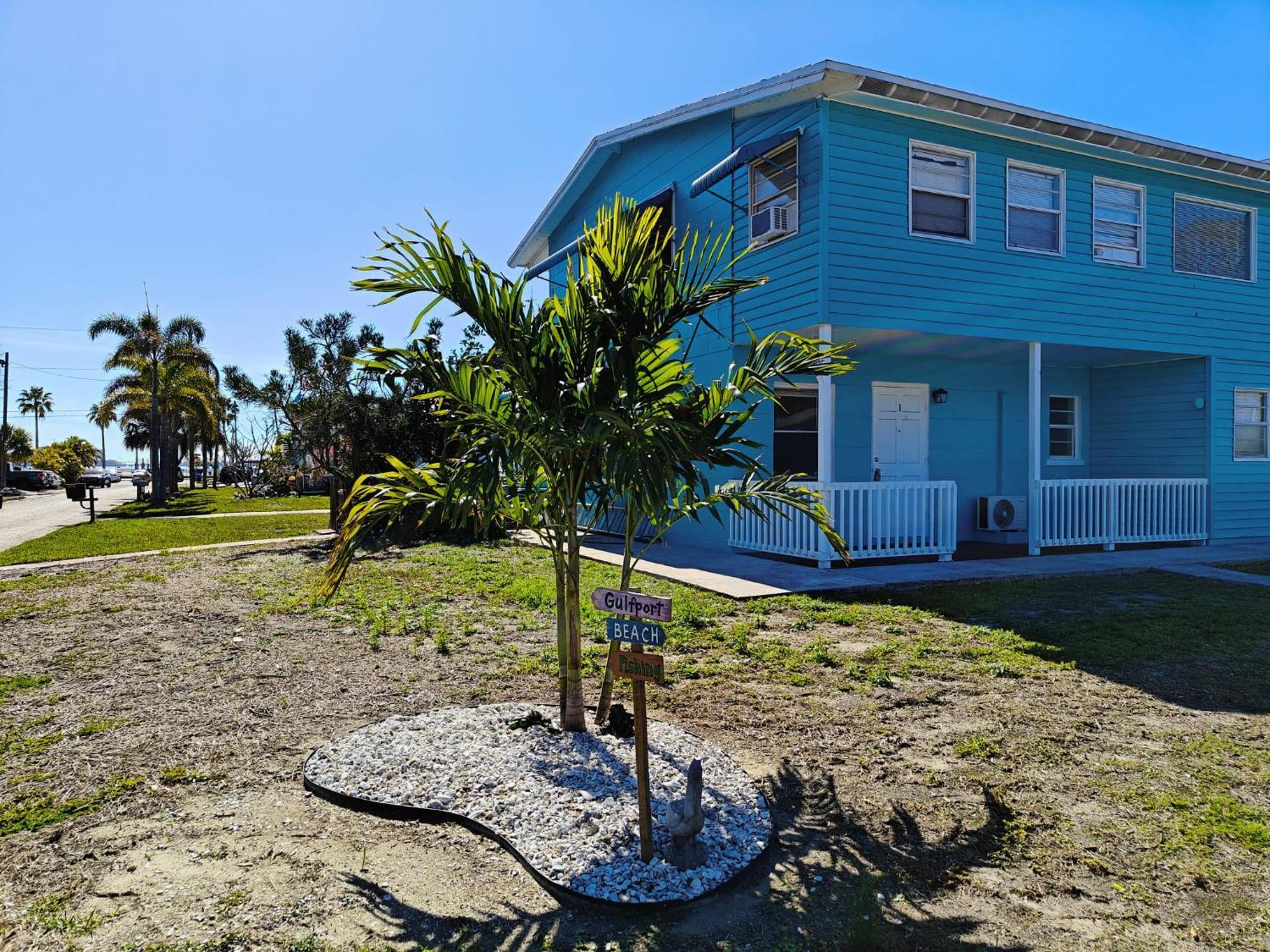 Lovely Vacation Home 1 Block From Beach & Downtown Gulfport St. Petersburg Exterior photo